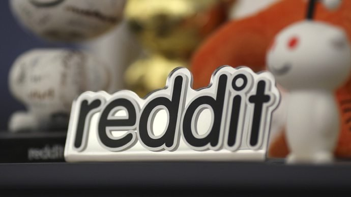 reddit.si