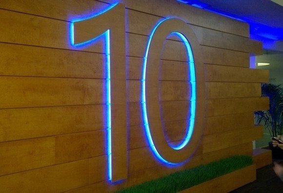 windows_10_number-100564862-large-100582900-gallery