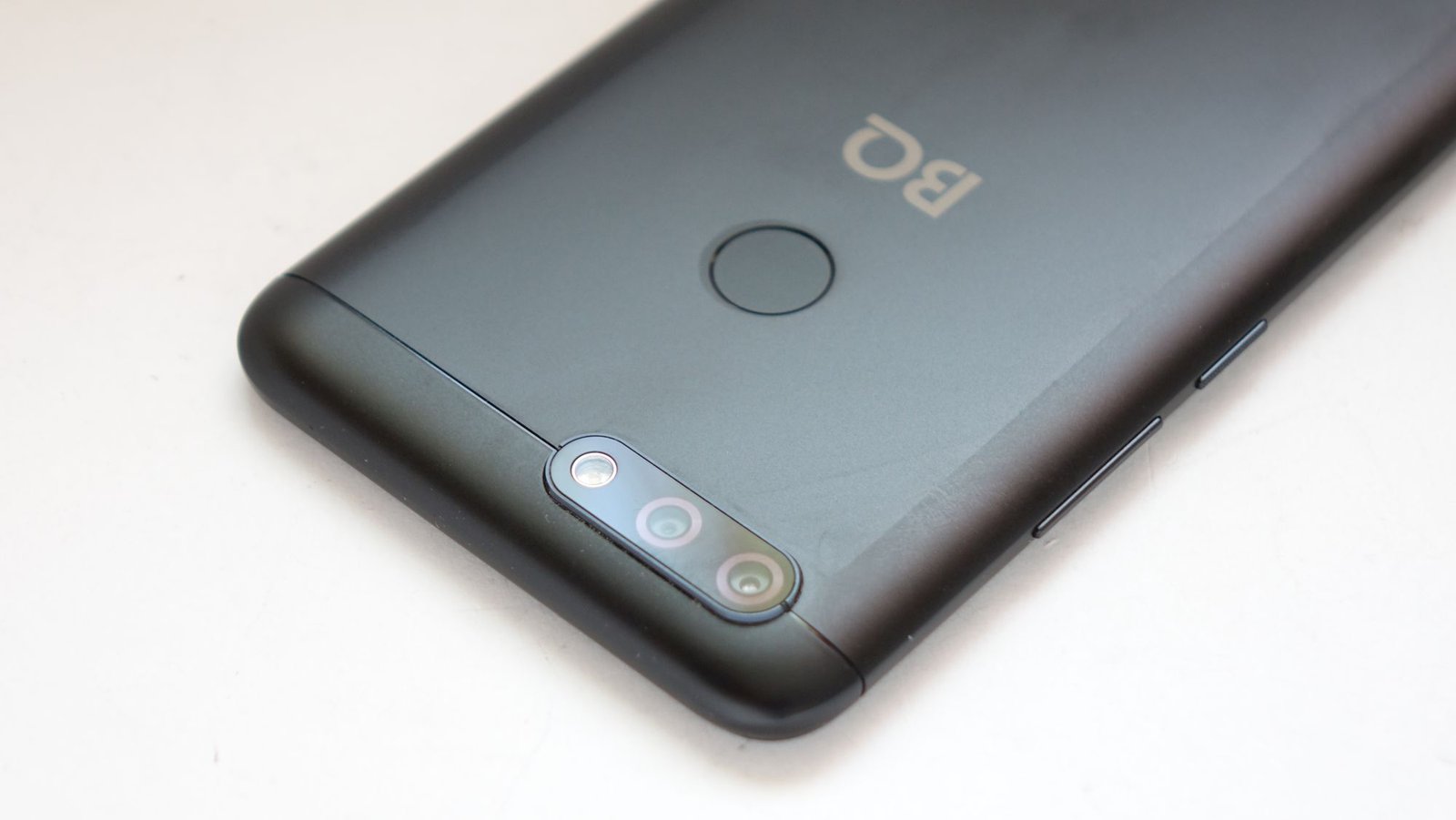 BQ Aurora камеры