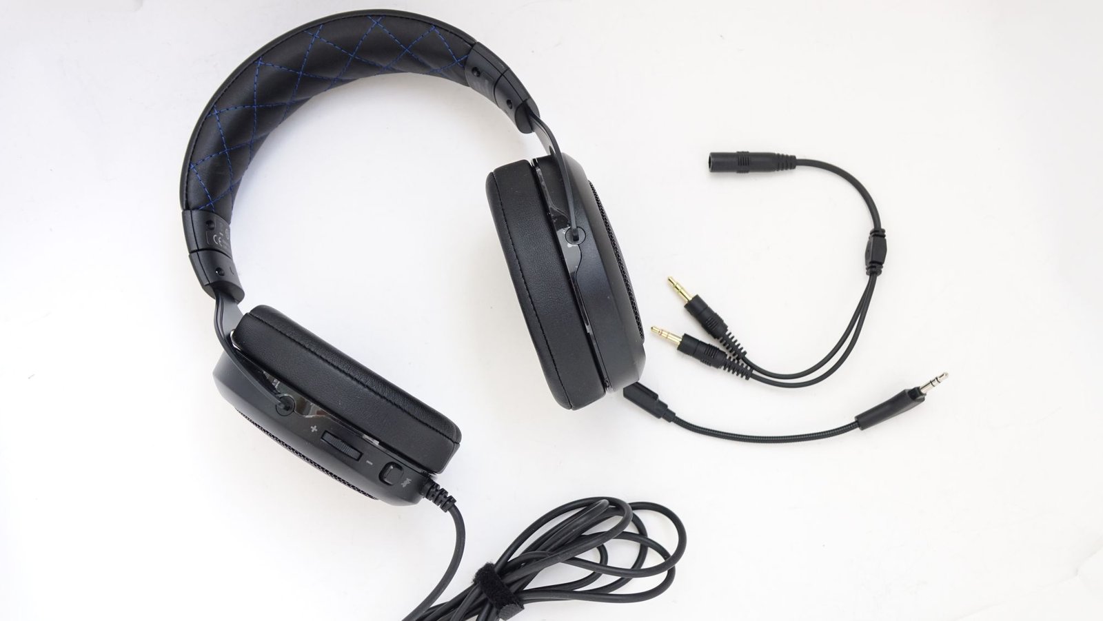 Corsair HS50 Комплектация