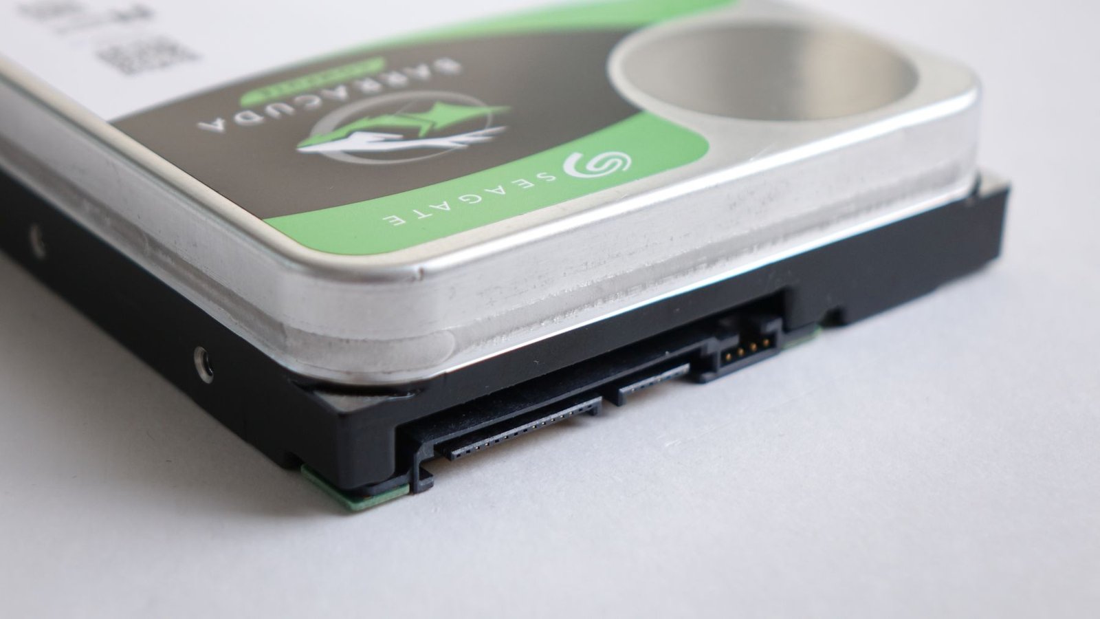 Seagate BarraCuda Pro на 14 Тбайт подключение