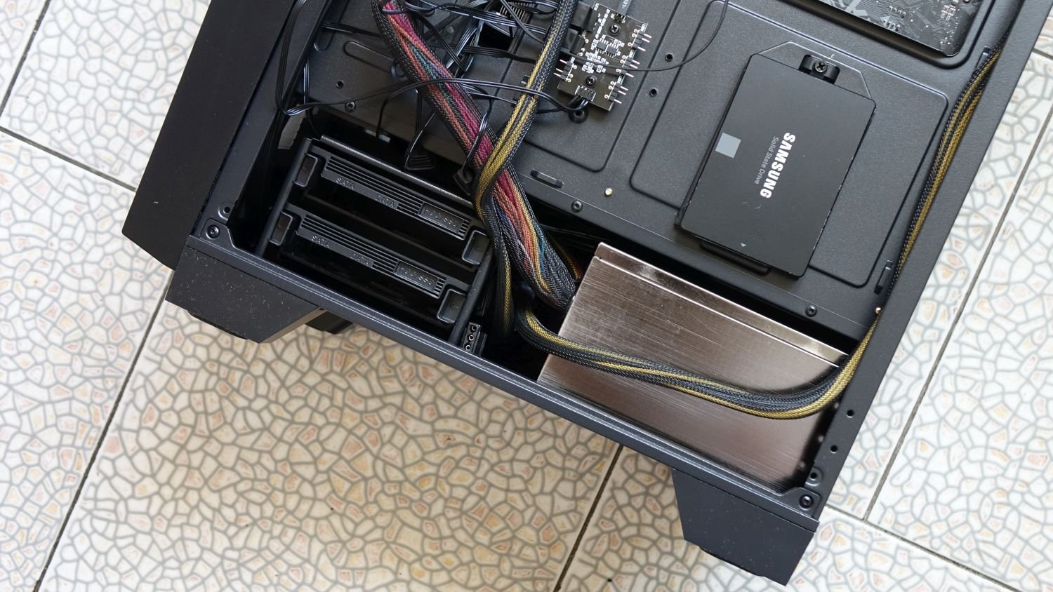 MSI MAG Forge 100R бп