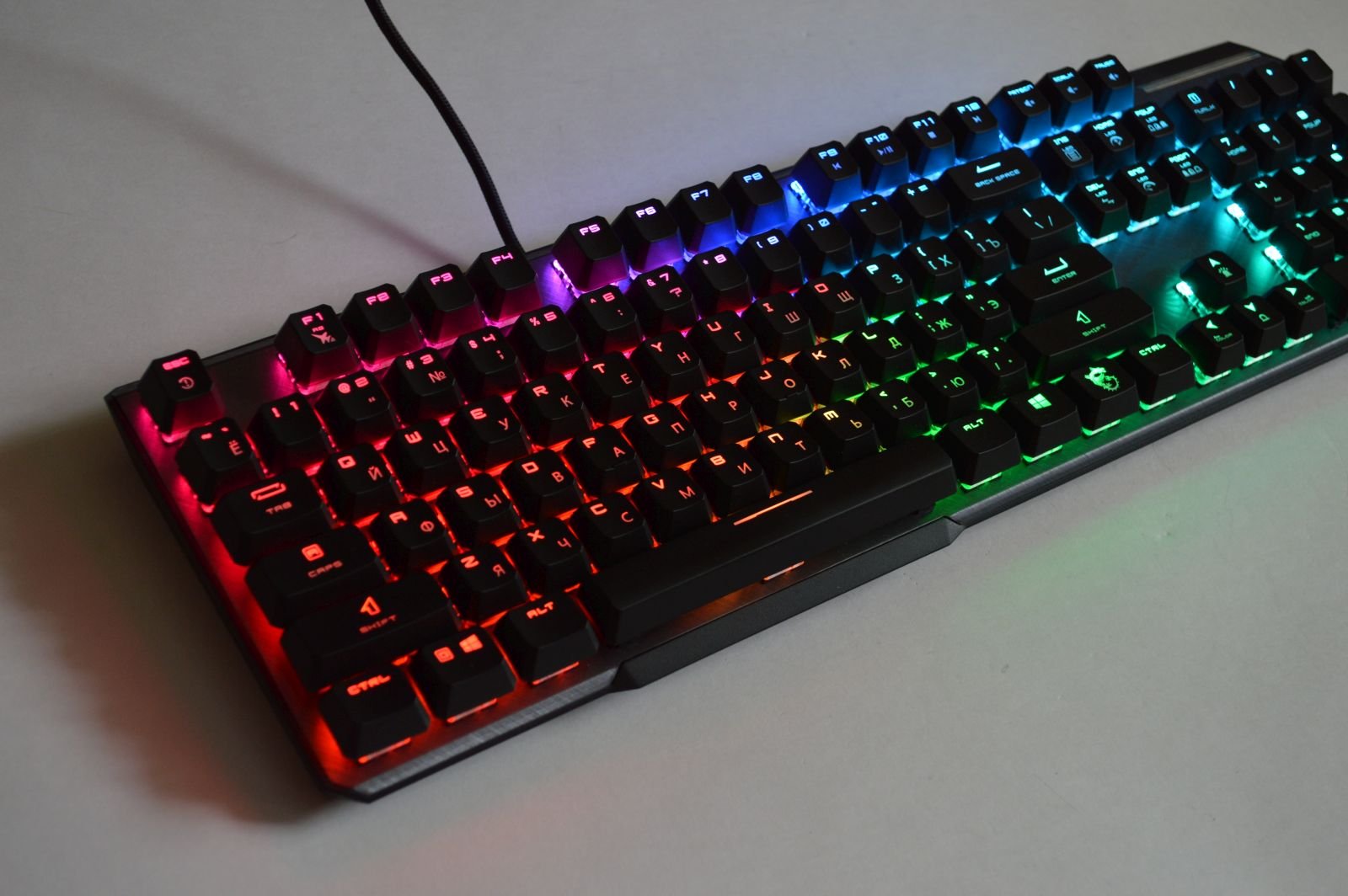 MSI Vigor GK50 Elite
