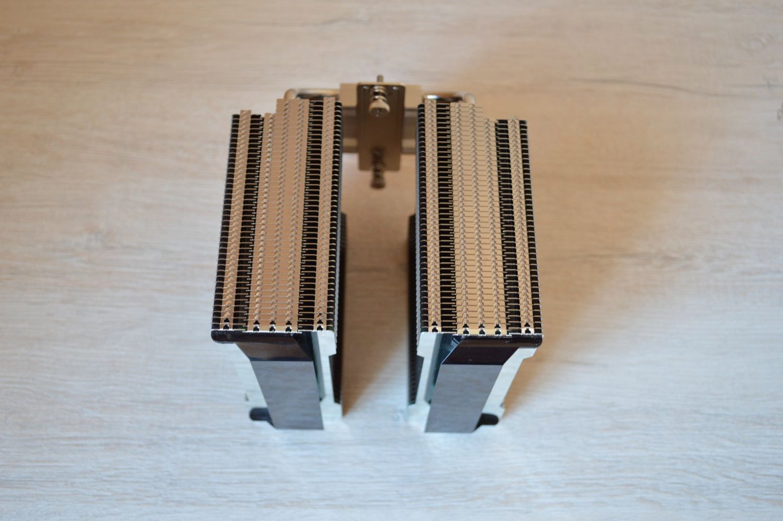 Deepcool Assassin III форма радиатора