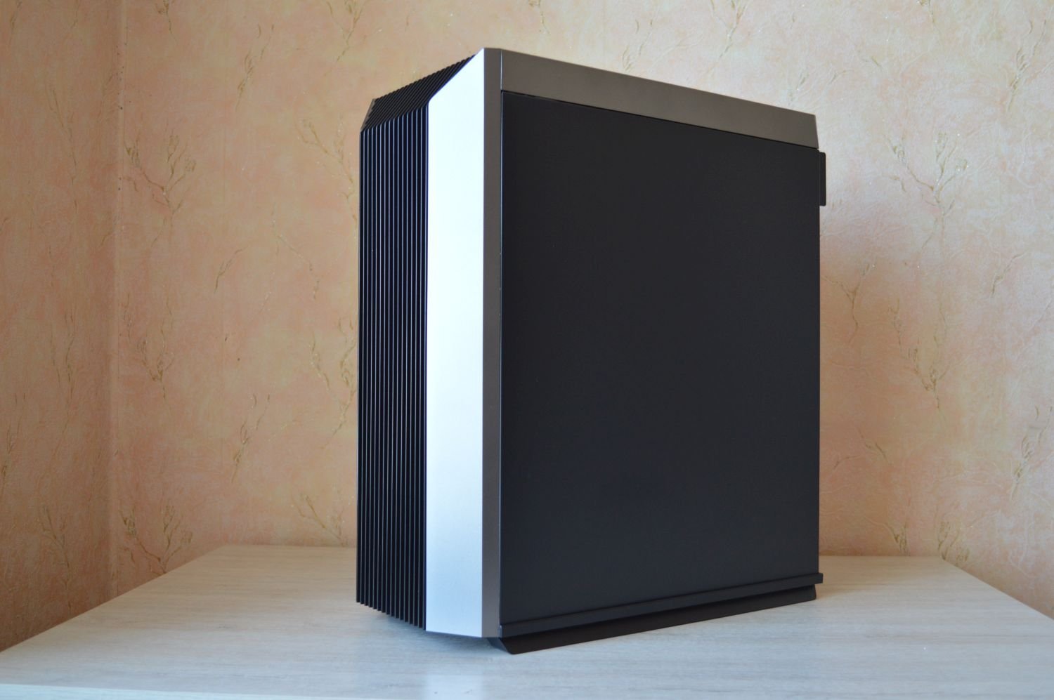 Deepcool CL500 стальная панель сбоку