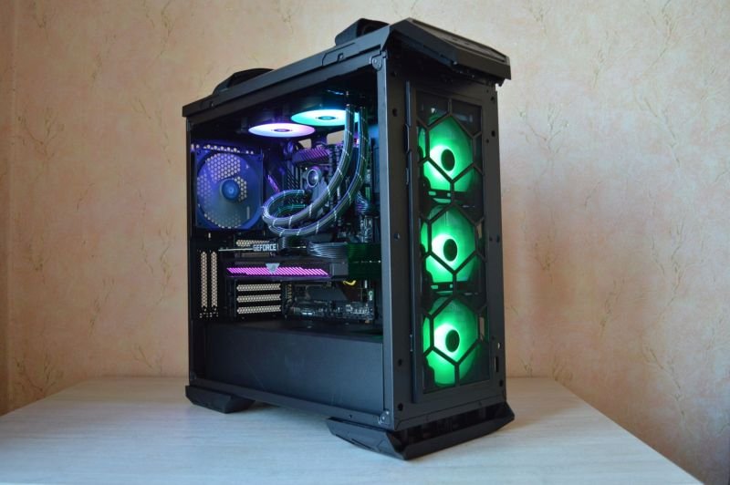 ASUS TUF Gaming GT501 на главную