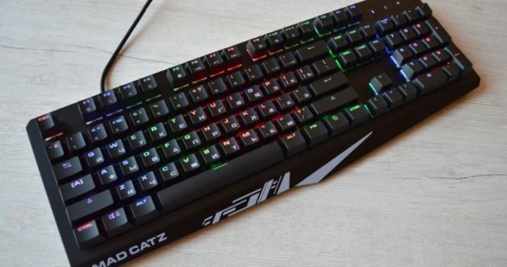 Mad Catz S.T.R.I.K.E. 4