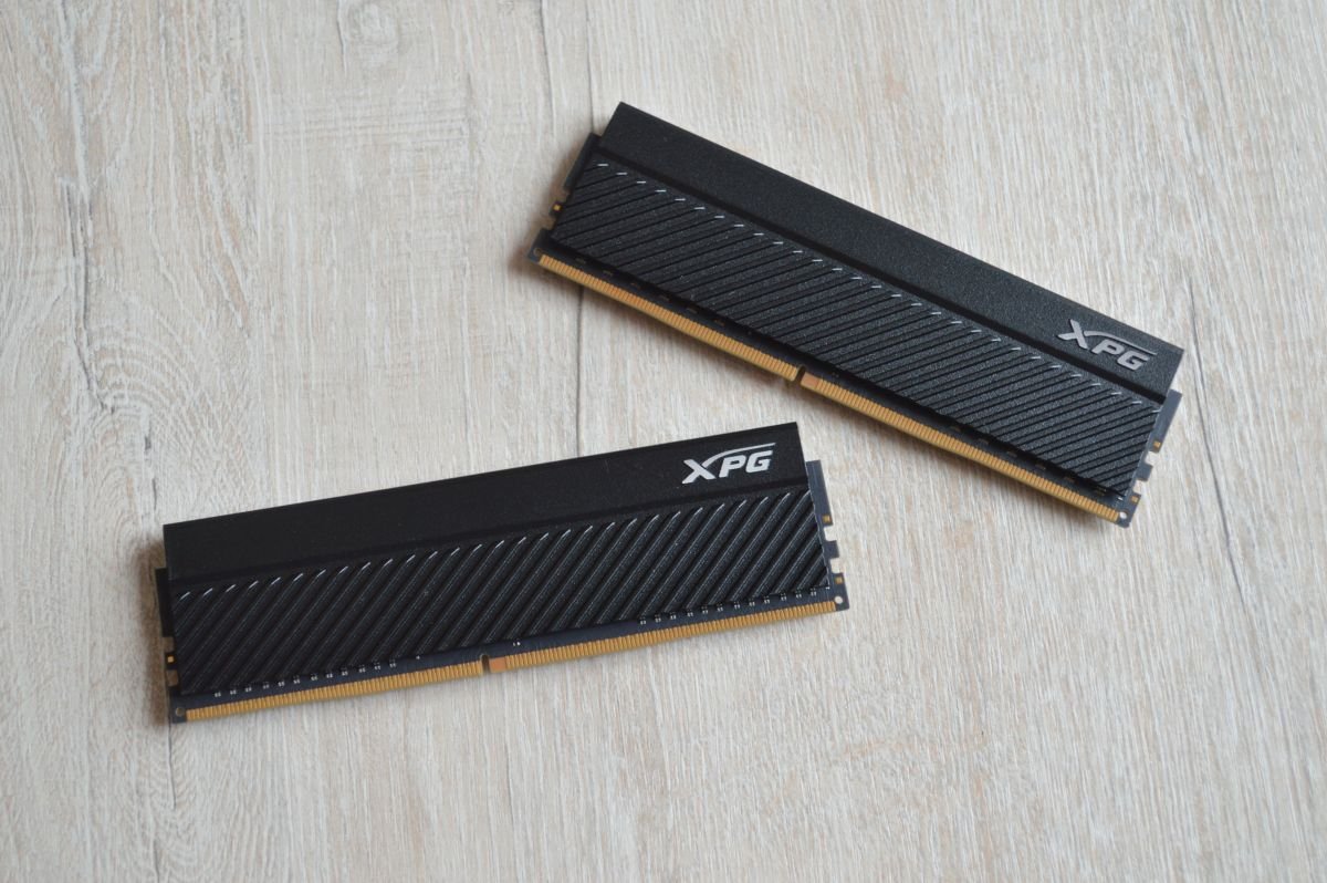 AX4U36008G18I-DCBKD45 радиаторы