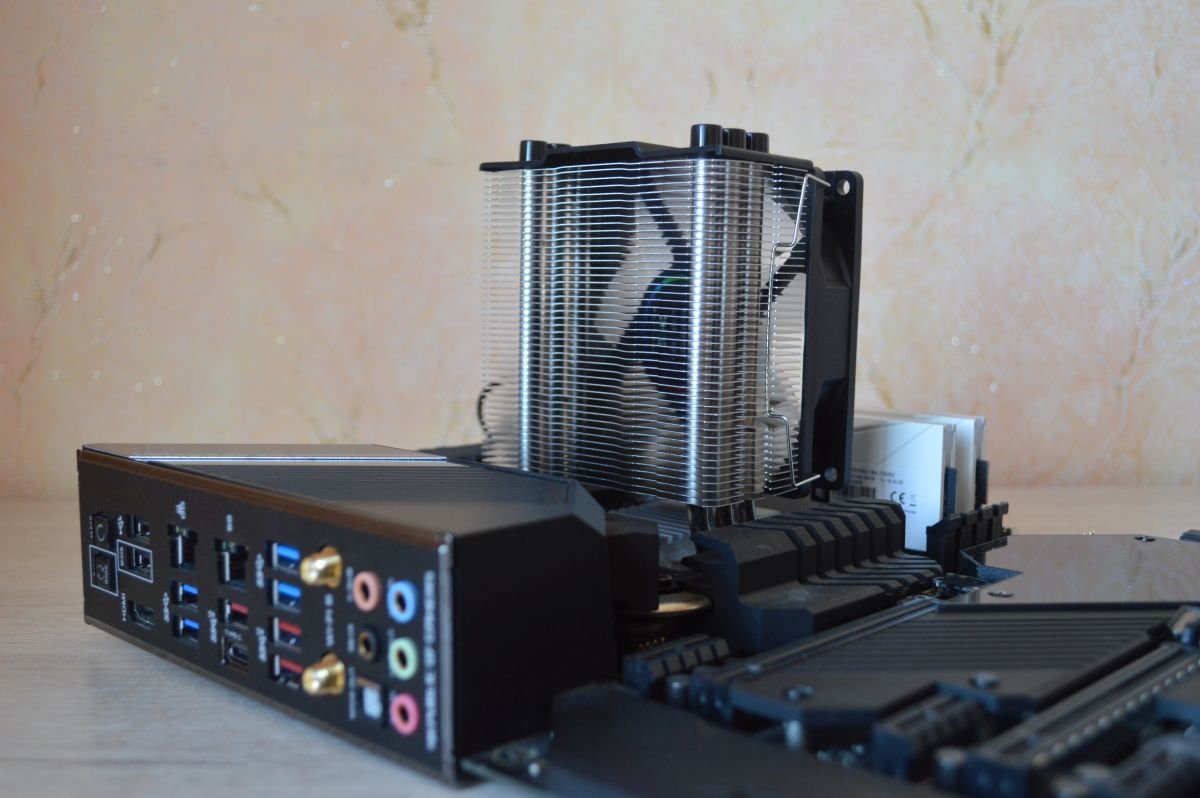 ID-Cooling SE-903-XT сзади