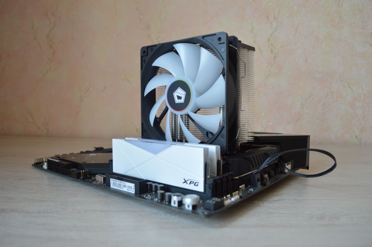 ID-Cooling SE-214-XT