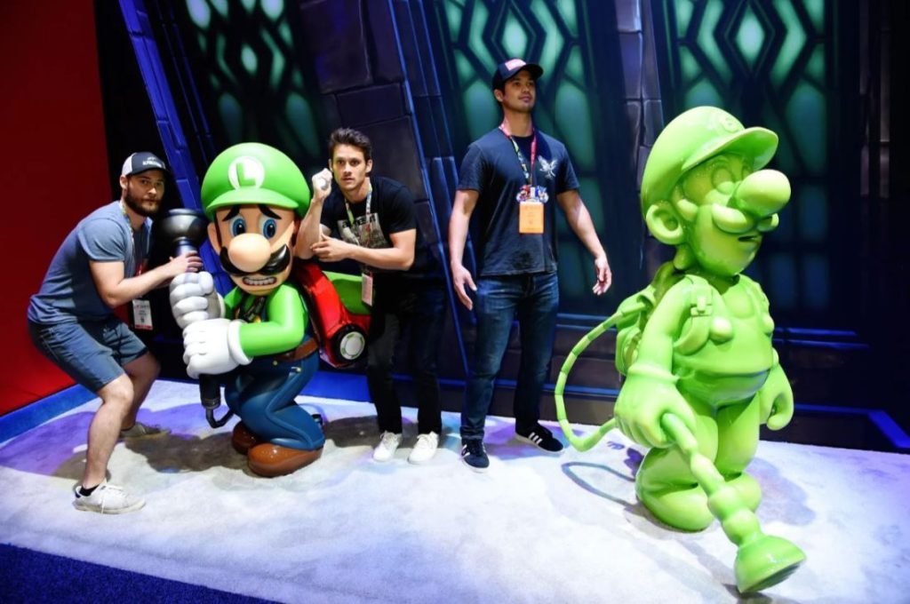 e3
