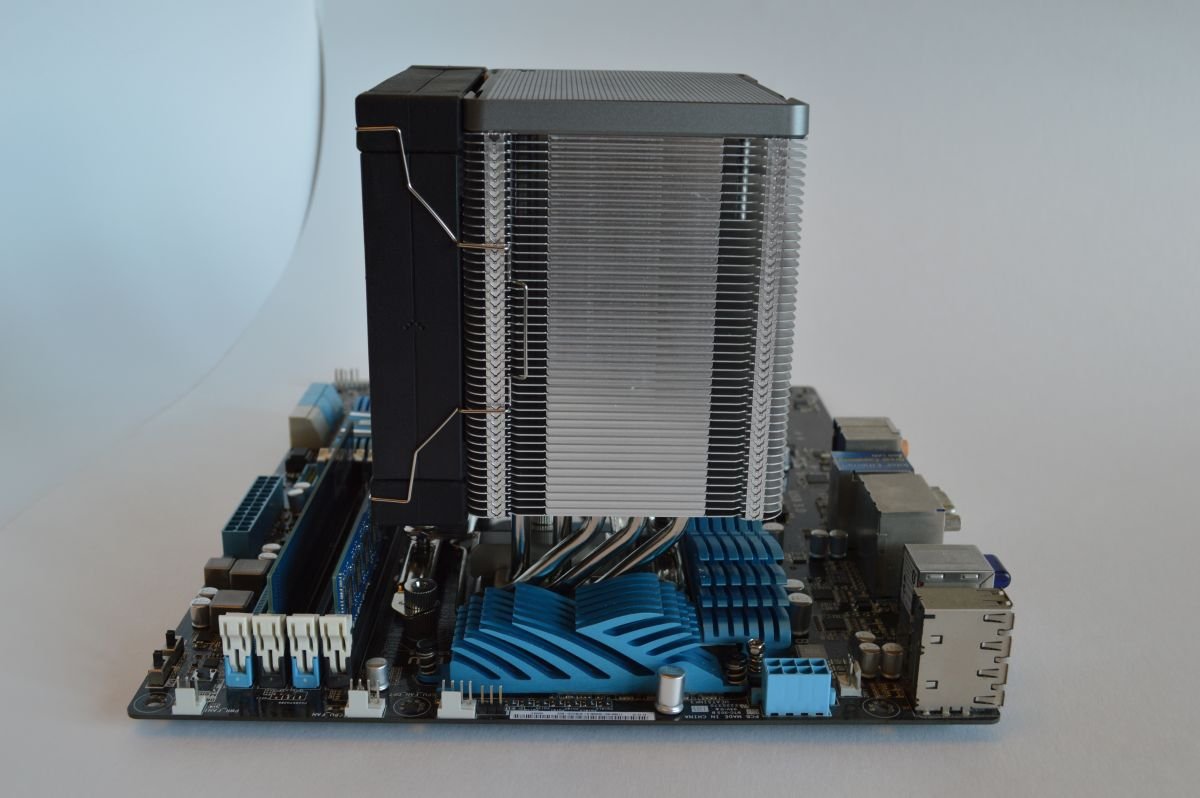 Deepcool AK500 сбоку