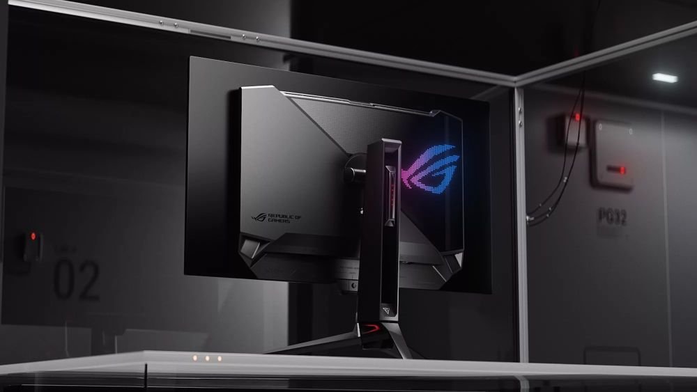ASUS ROG Swift OLED PG32UCDM
