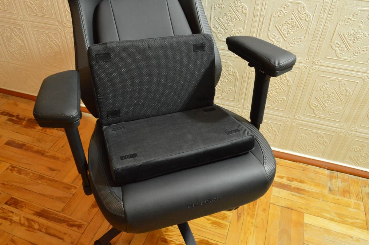 ThunderX3 Core Modern Black