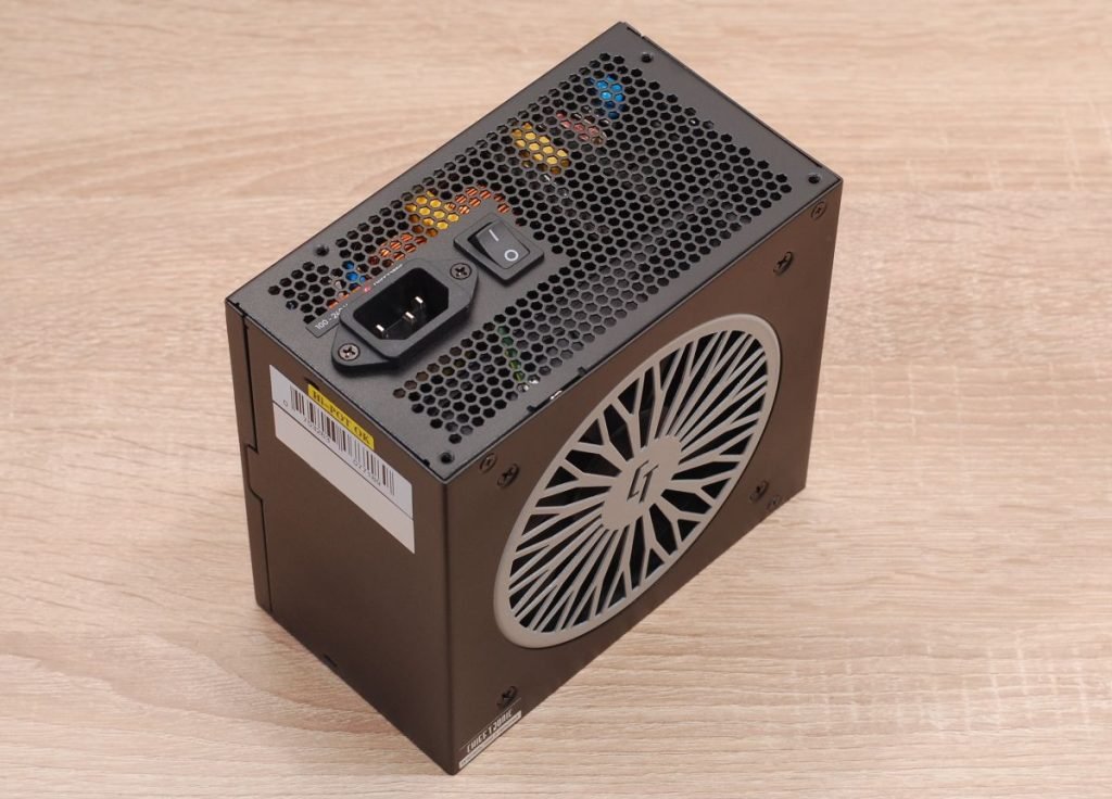 Chieftronic PowerUP 650 Вт (GPX-650FC)