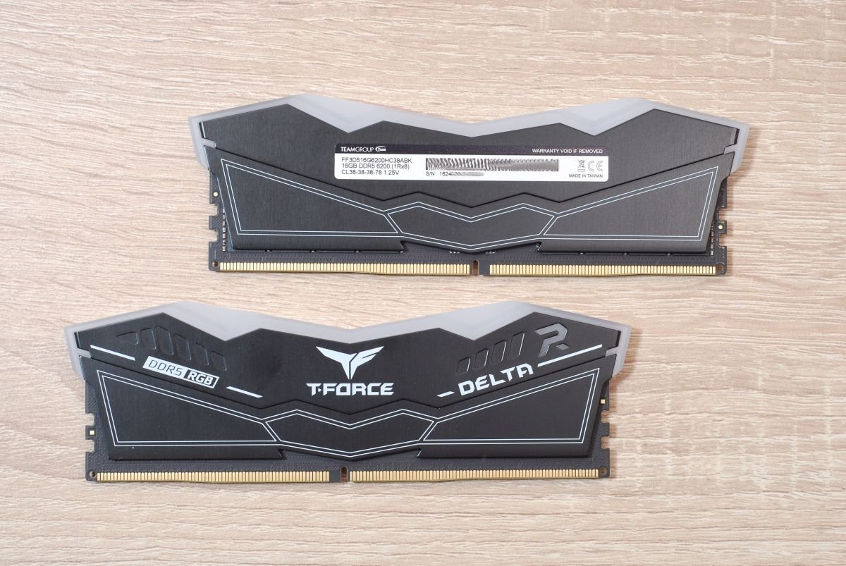 TeamGroup T-Force Delta RGB DDR5-6200 (2х16 Гбайт)