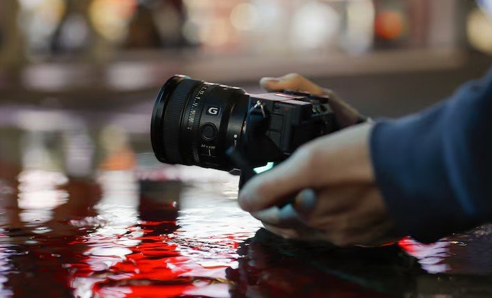Sony FE 16mm F1.8 G (SEL16F18G)