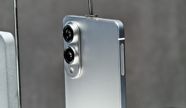 Galaxy-S25-Edge-1-1-728x423
