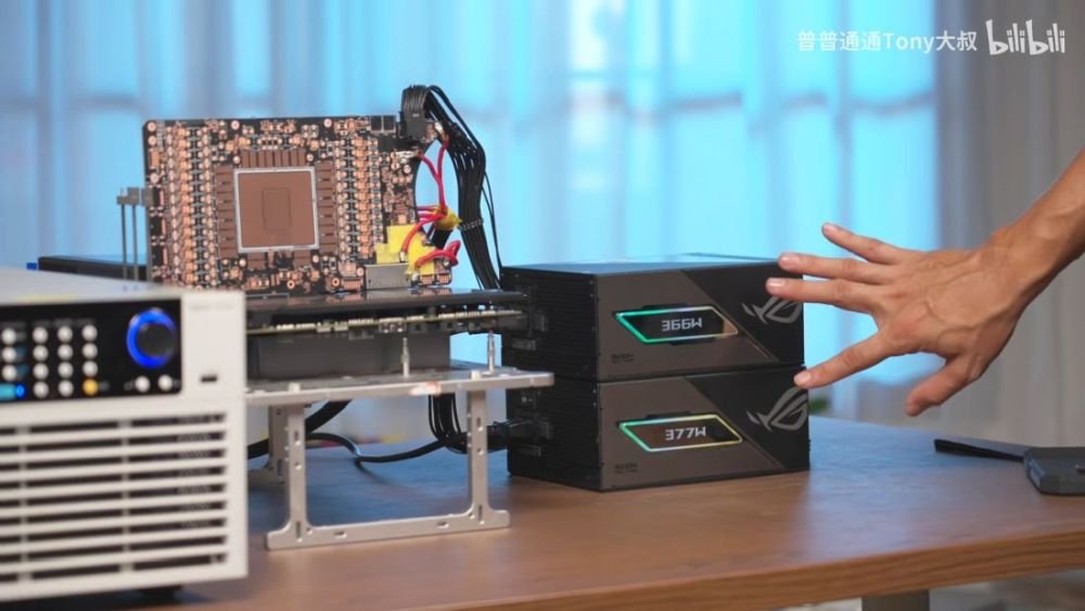 Tony-ASUS-RTX-5090-BTF-two-PSUs
