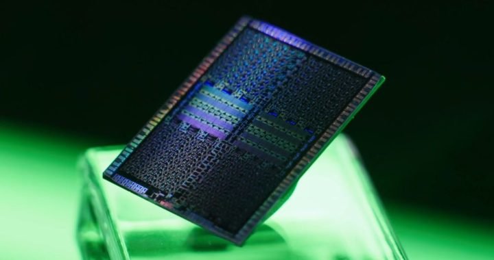 NVIDIA-Blackwell-GB202-GeForce-RTX-5090-GPU-GDDR7-Memory-Die-Shot-_2