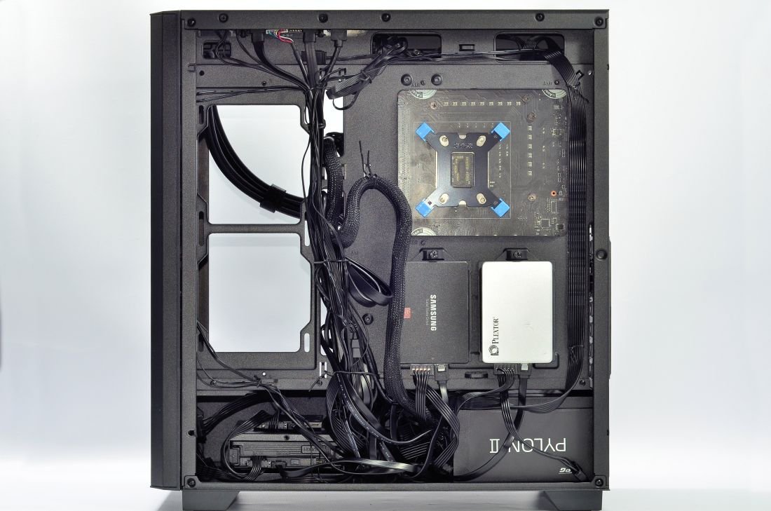 XPG Lander 501