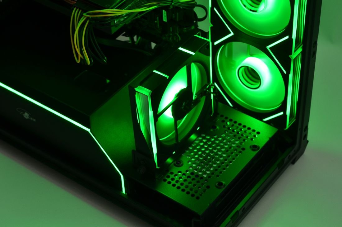 Eurocase M9 Max
