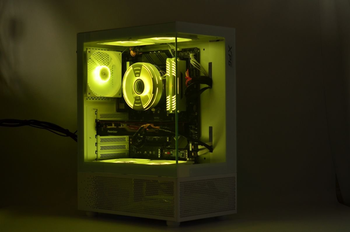 XPG Invader X Mini